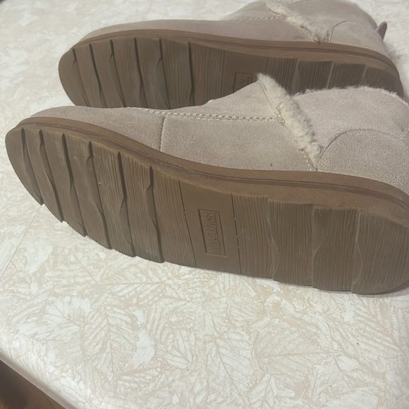 MUK LUKS Women's Ziggy Sunset BLVD. Ankle Boot - Size 9 - Picture 6 of 8